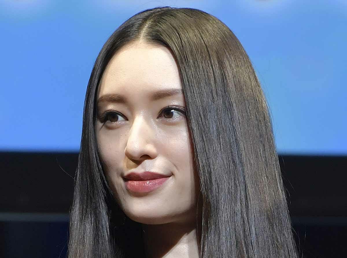 パクノダは栗山千明