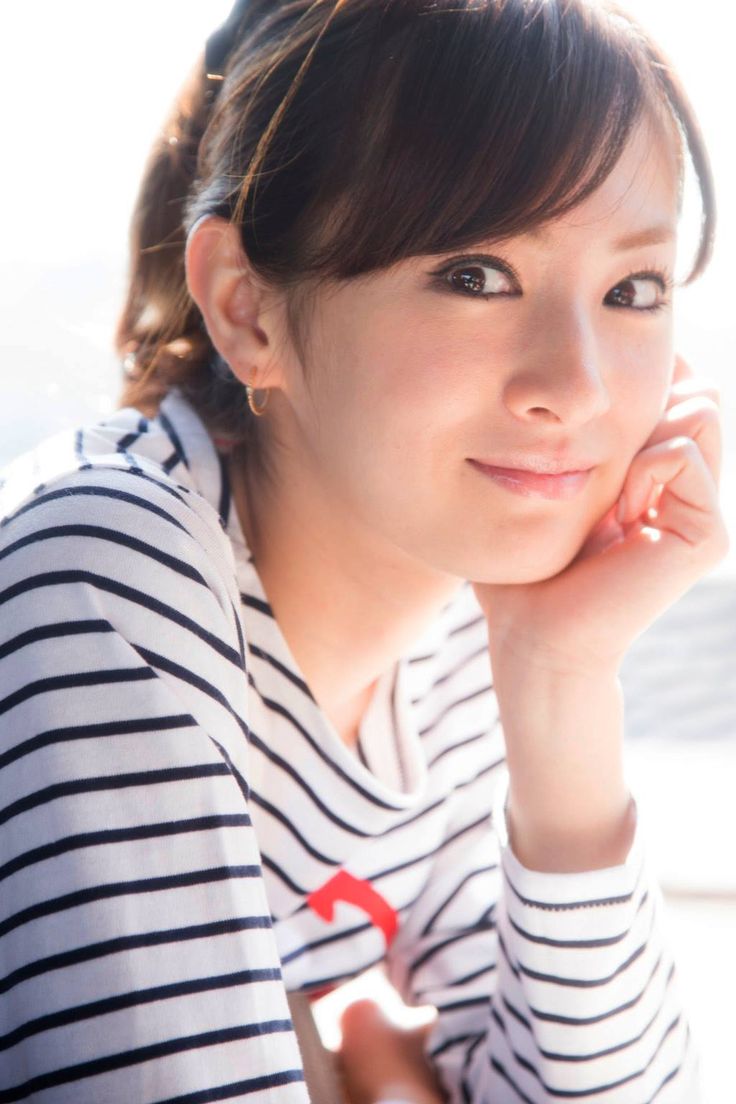 マチは北川景子か山本舞香